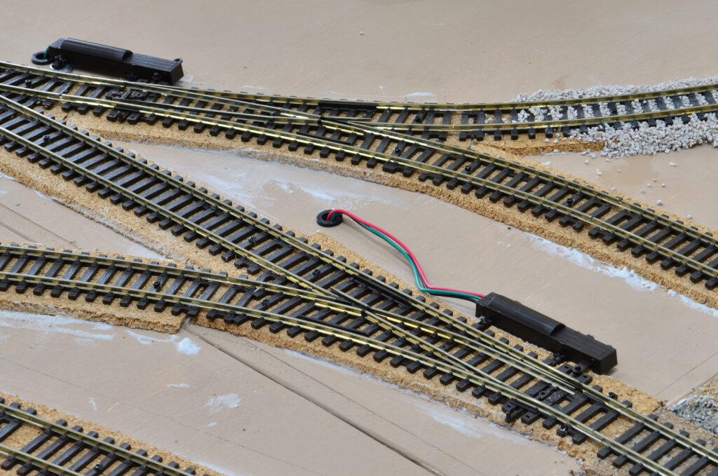 How Do I Wire And Set Up The Track For My Beginners Model Train Layout?